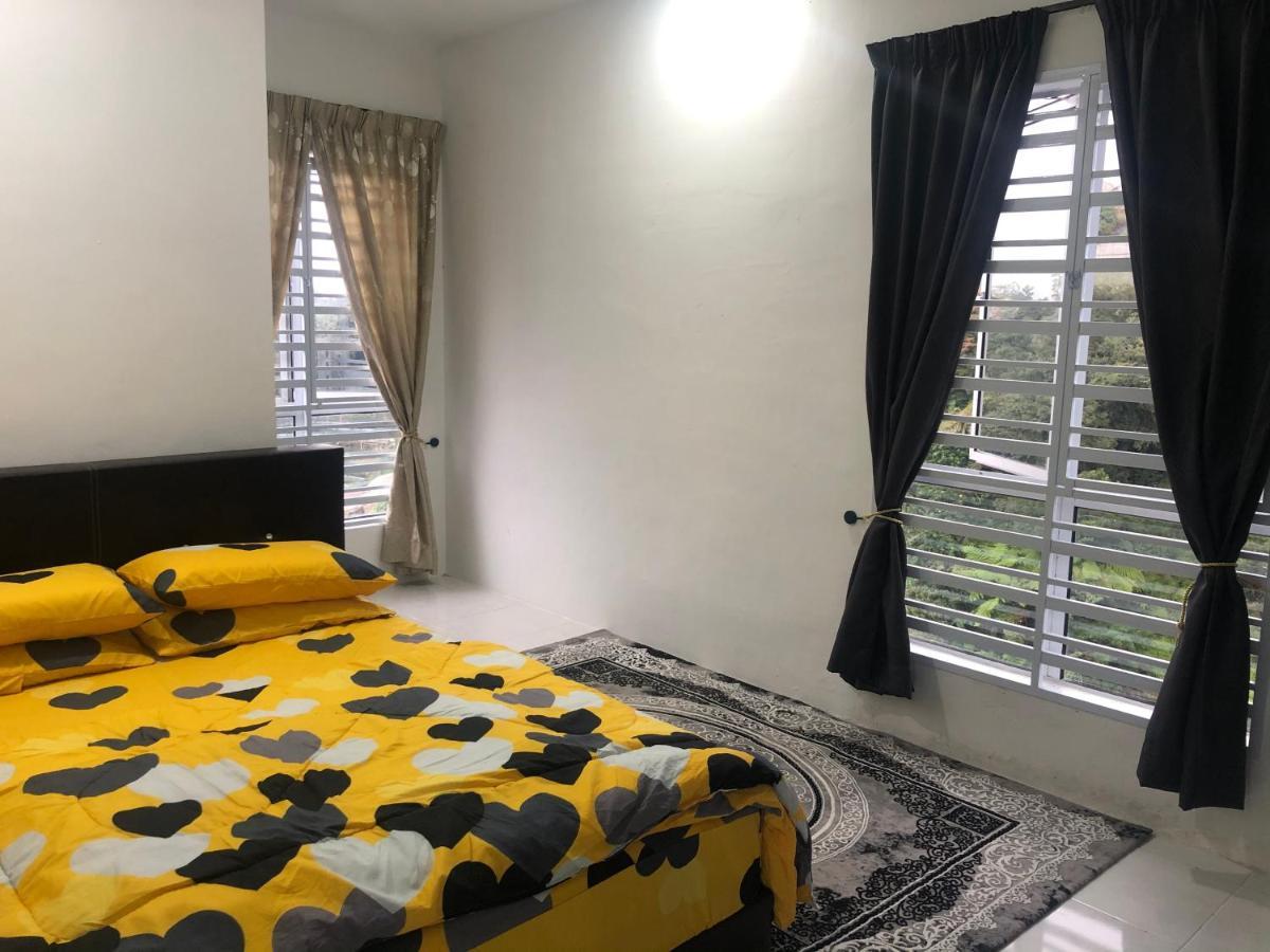Ramadhina Eagle Eye View Home2Stay Emerald Avenue 브린창 외부 사진