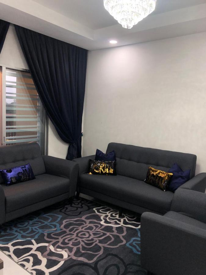Ramadhina Eagle Eye View Home2Stay Emerald Avenue 브린창 외부 사진