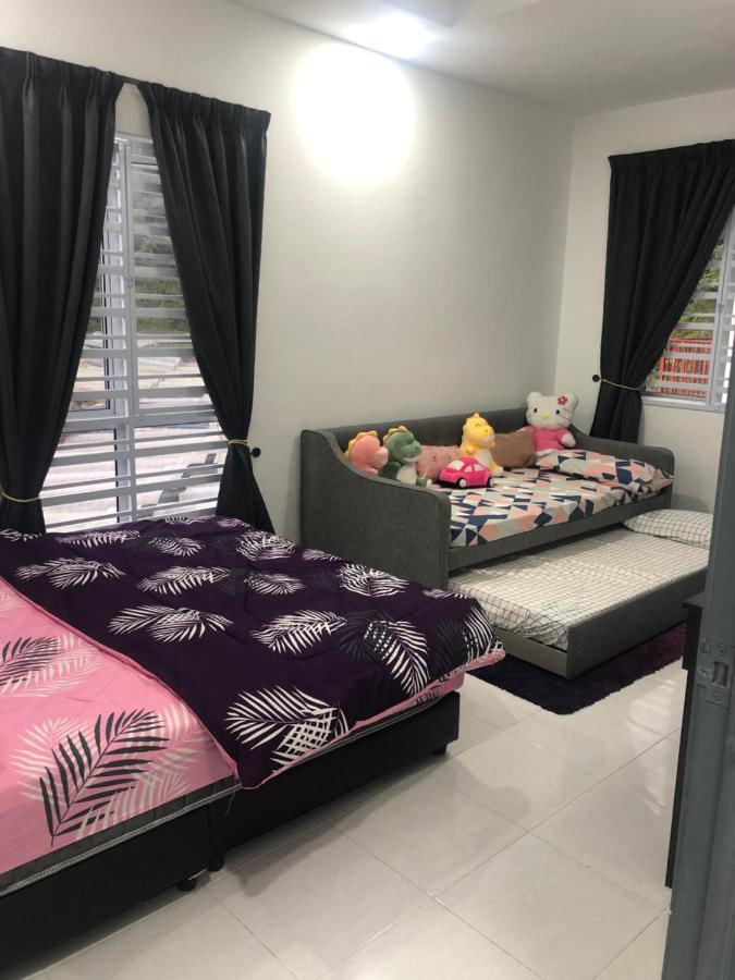 Ramadhina Eagle Eye View Home2Stay Emerald Avenue 브린창 외부 사진