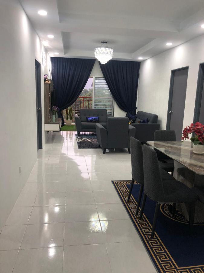 Ramadhina Eagle Eye View Home2Stay Emerald Avenue 브린창 외부 사진