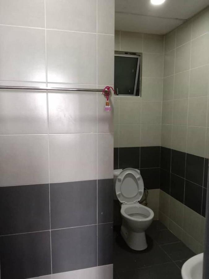 Ramadhina Eagle Eye View Home2Stay Emerald Avenue 브린창 외부 사진