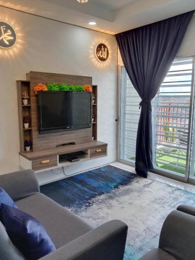 Ramadhina Eagle Eye View Home2Stay Emerald Avenue 브린창 외부 사진